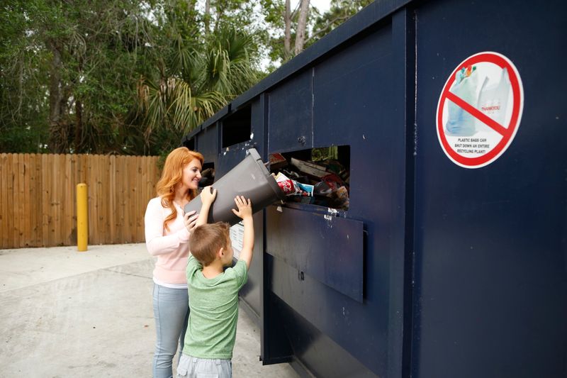 Tampa Bay Recycles